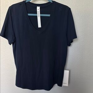 Lululemon Short Sleeve Love V-Neck Top - Size 10 - True Navy